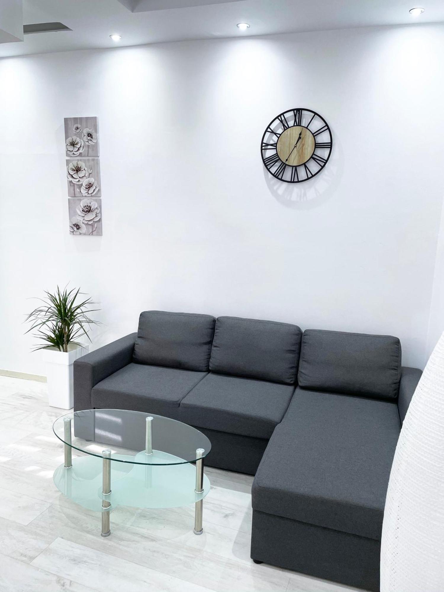 Apartment In The Center Of Афины Экстерьер фото